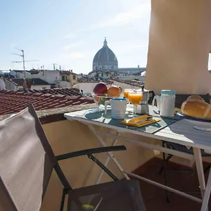 a-refuge-with-a-terrace-overlooking-the-duomo.it-tuscanyhotel.com/