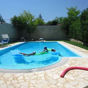 Dafne Guest house