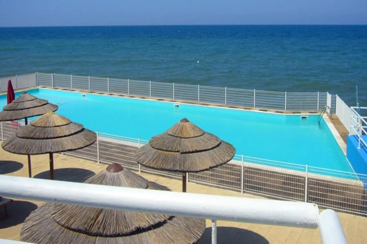 Baia Sangiorgio Hotel & Beach Club Bari 4*,